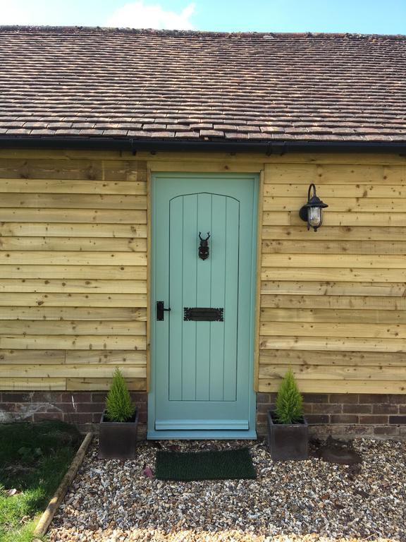 Little Banks Barn Apartment Ringwood Exterior photo